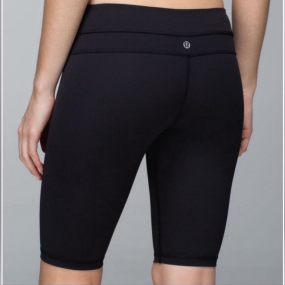 Lululemon Groove Short *Full-On Luxtreme